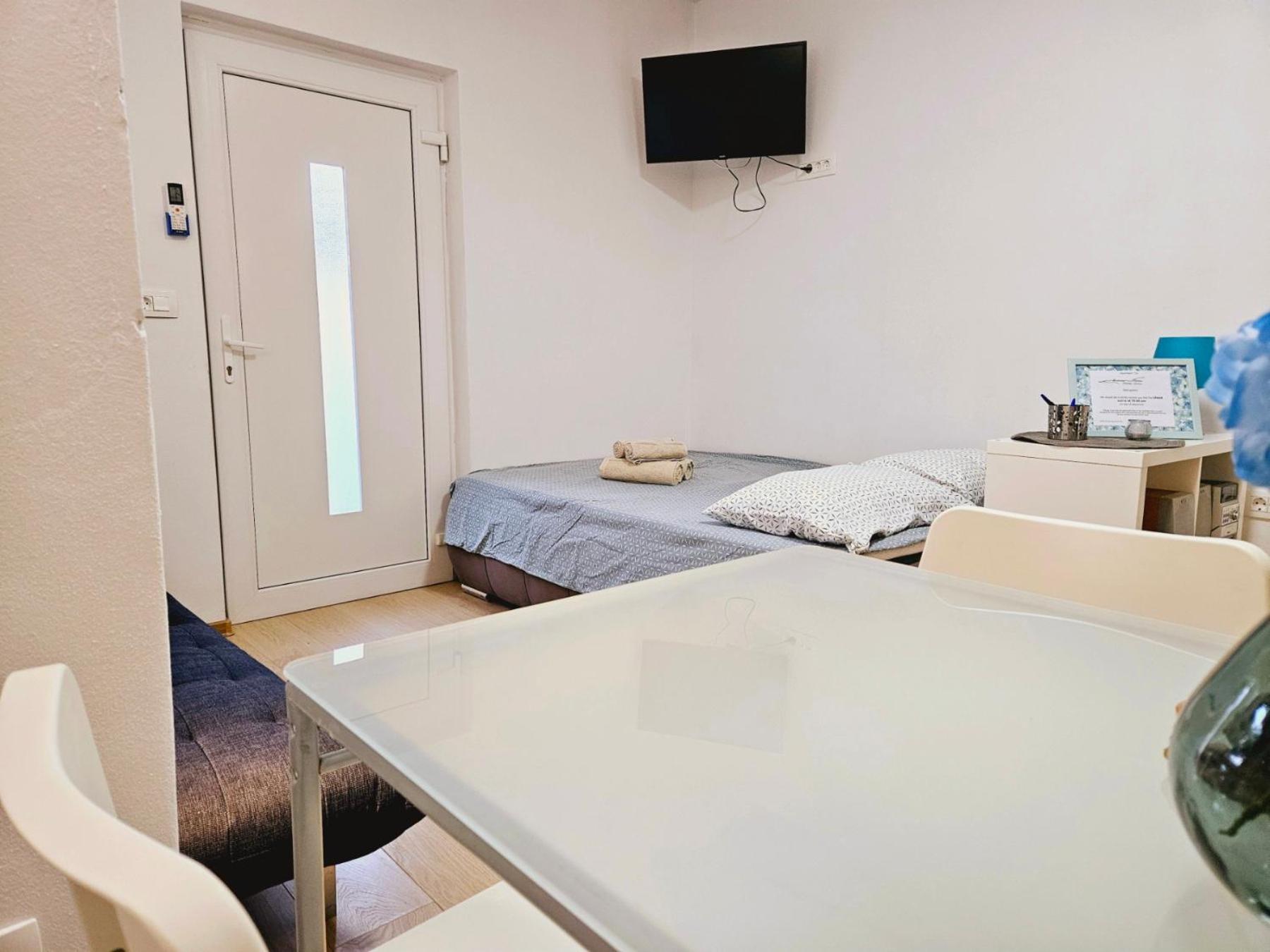 Apartma Tul Izola Exterior photo